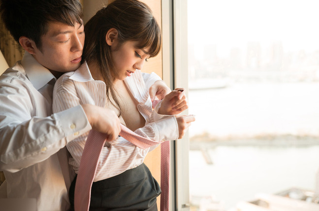 清楚な淫乱天使の恥態 （１１）／みづなれいさん