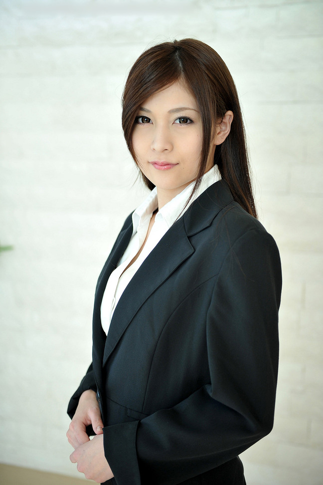 ＯＬ、この美しき生き物 （１４１）／杉崎杏梨さん （４）