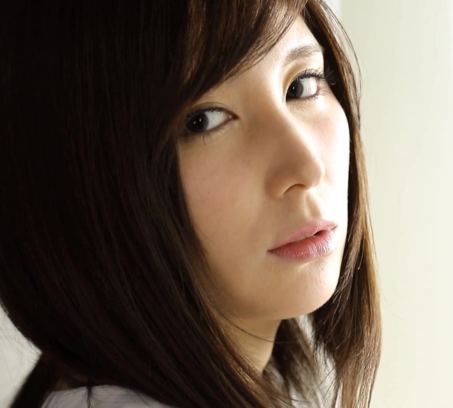 中出し４本番 芸能人 MOODYZ デビュー解禁ＳＰ！！ （１）／仲村みうさん