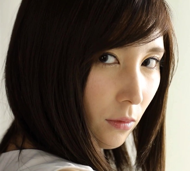 中出し４本番 芸能人 MOODYZ デビュー解禁ＳＰ！！ （１）／仲村みうさん